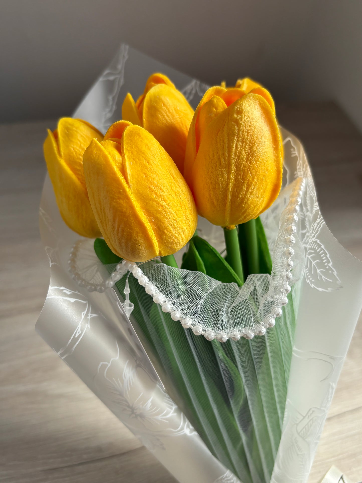 5 Tulipanes eternos con luces 💐✨