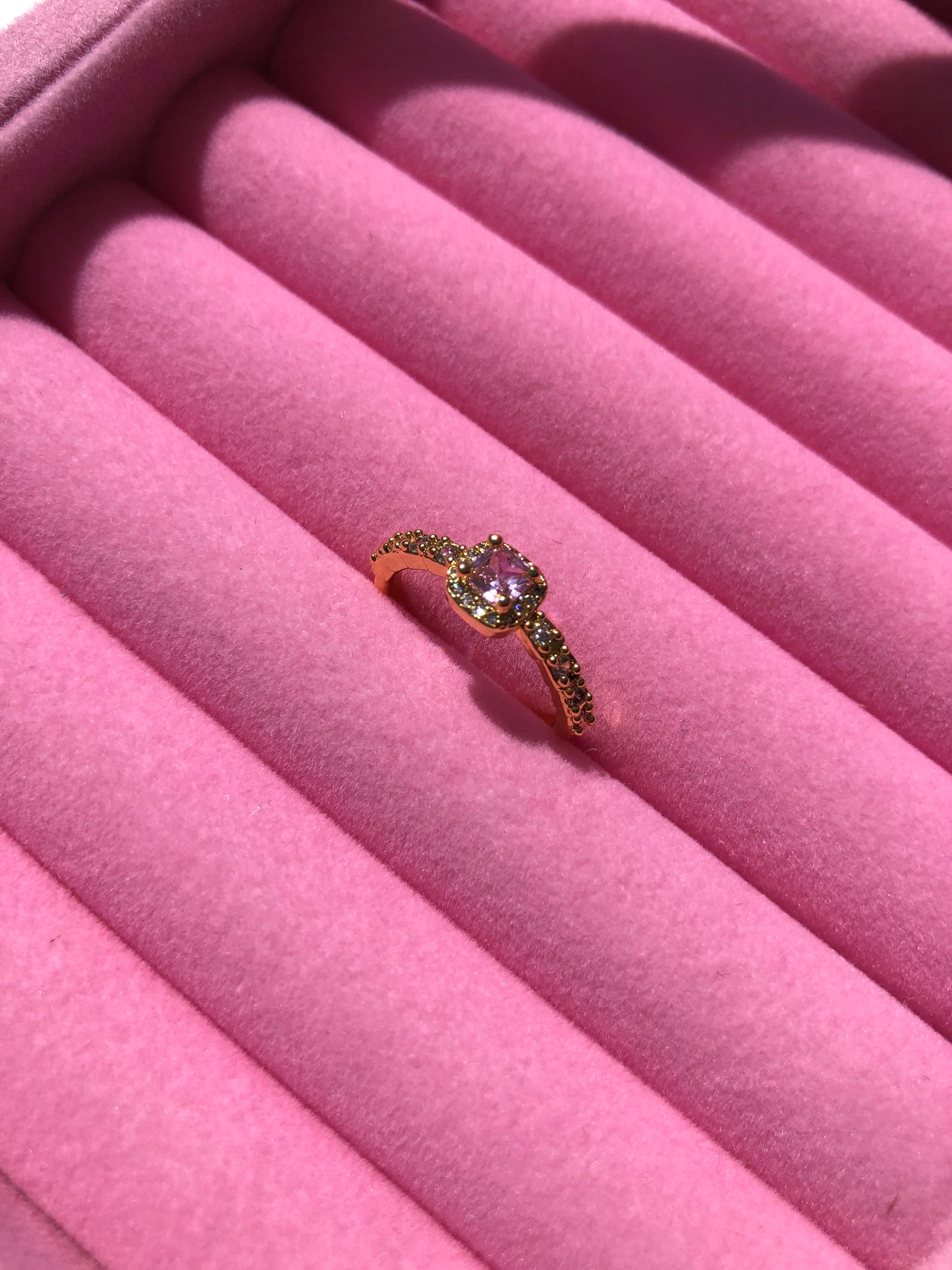 Anillo promesa pink 💍❤️ + caja de anillo GRATIS