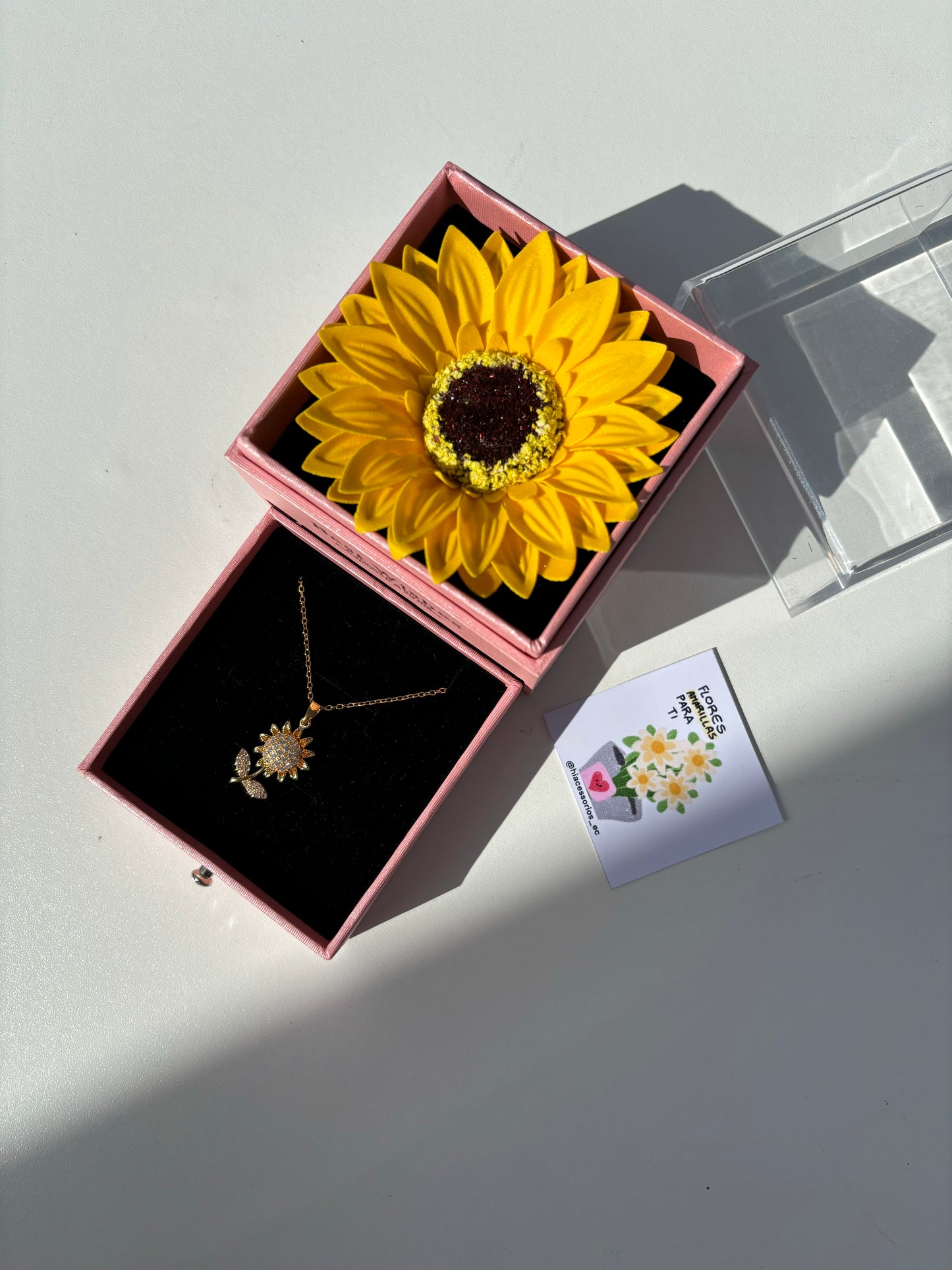 Cofre girasol eterno+ collar 💗🌻