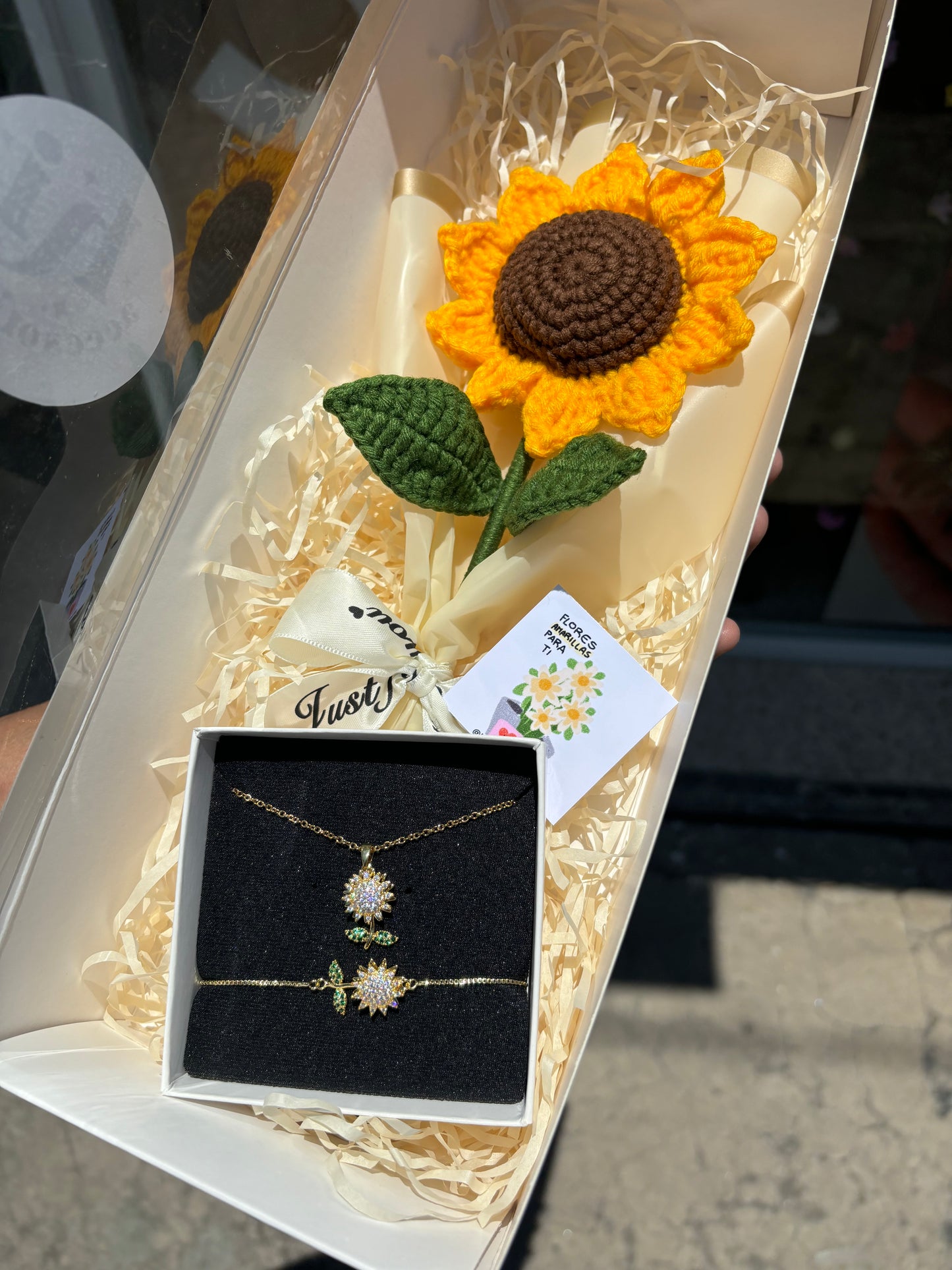 Girasol eterno+ set cadena y pulsera 🌻