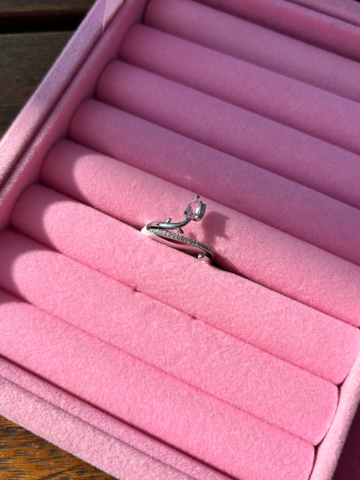 Anillo promesa flor💍❤️ + caja de anillo GRATIS