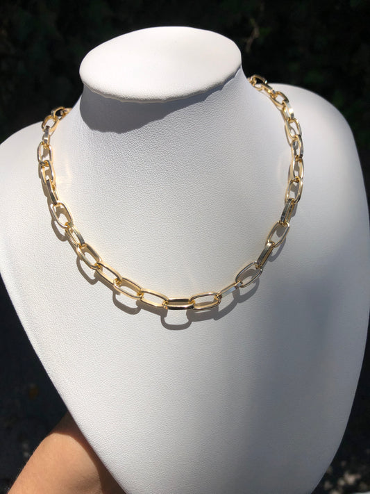 Chocker ツ